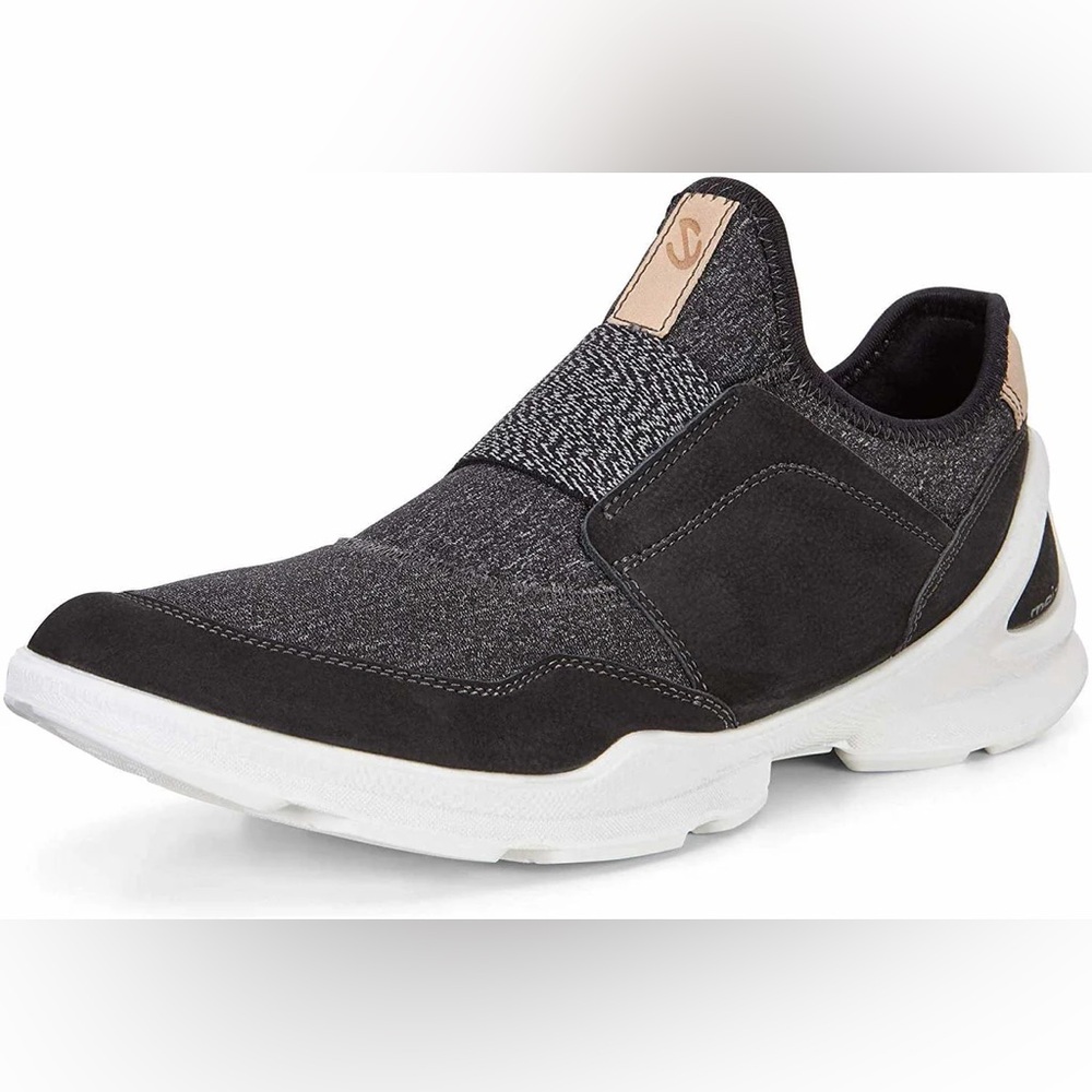 ECCO SNEAKERS